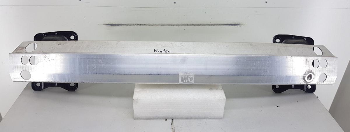 Tesla Model Y Sto&szlig;stangentr&auml;ger hinten Tr&auml;ger Sto&szlig;stange hinten Bj2022