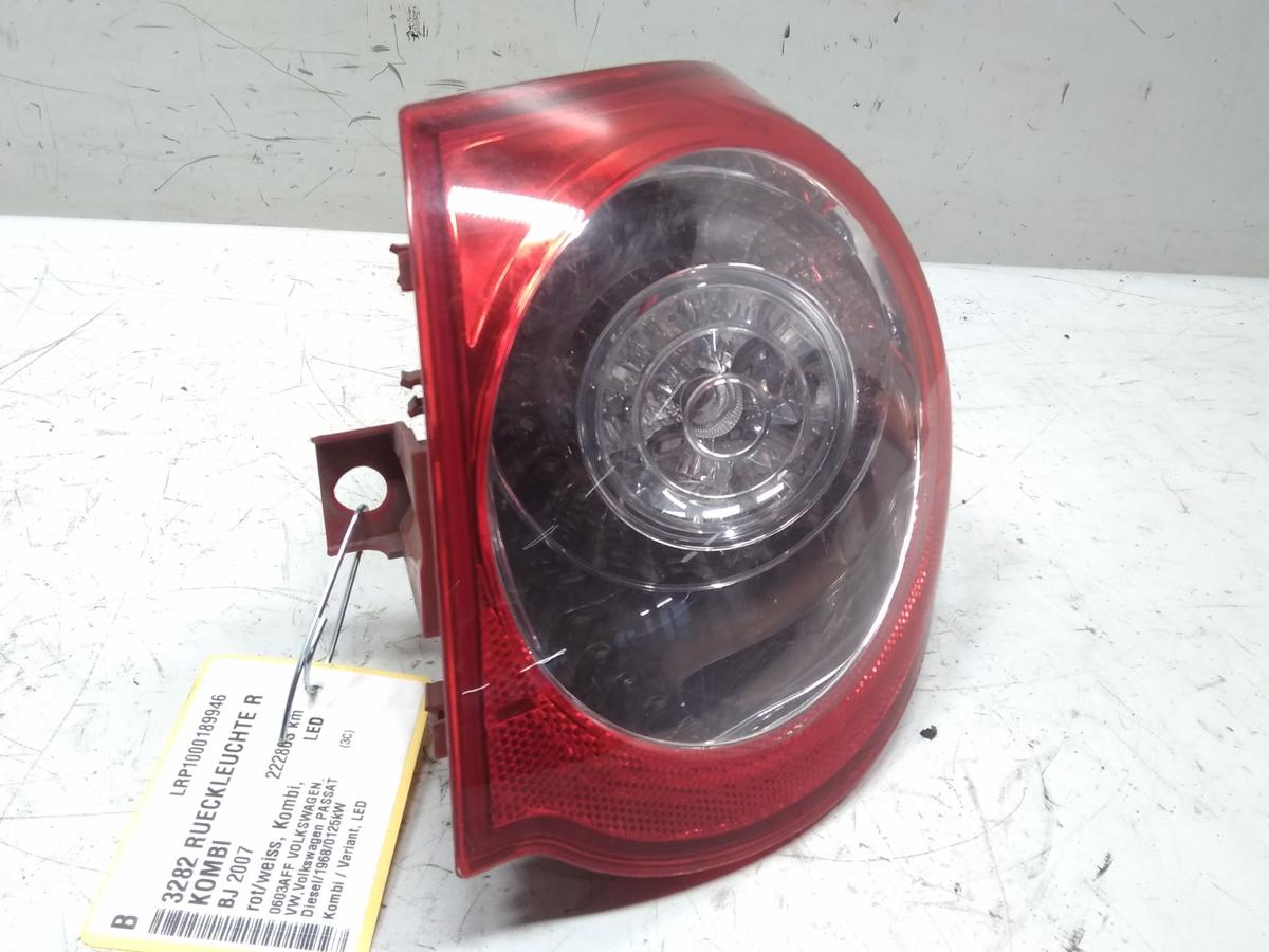 VW Passat 3C Variant original R&uuml;ckleuchte Schlussleuchte rechts aussen BJ2007
