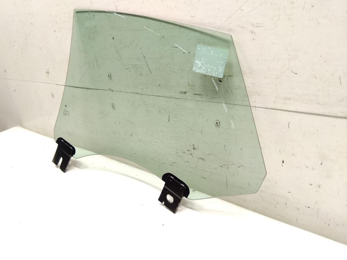 Tesla Model S P85D original T&uuml;rscheibe hinten rechts gr&uuml;ncolor BJ2014