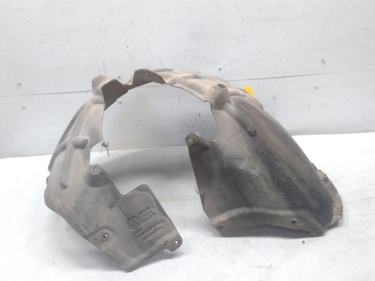 VW Touareg 2 7P original Radhausschale vorn rechts Hinterteil BJ2013 Filz