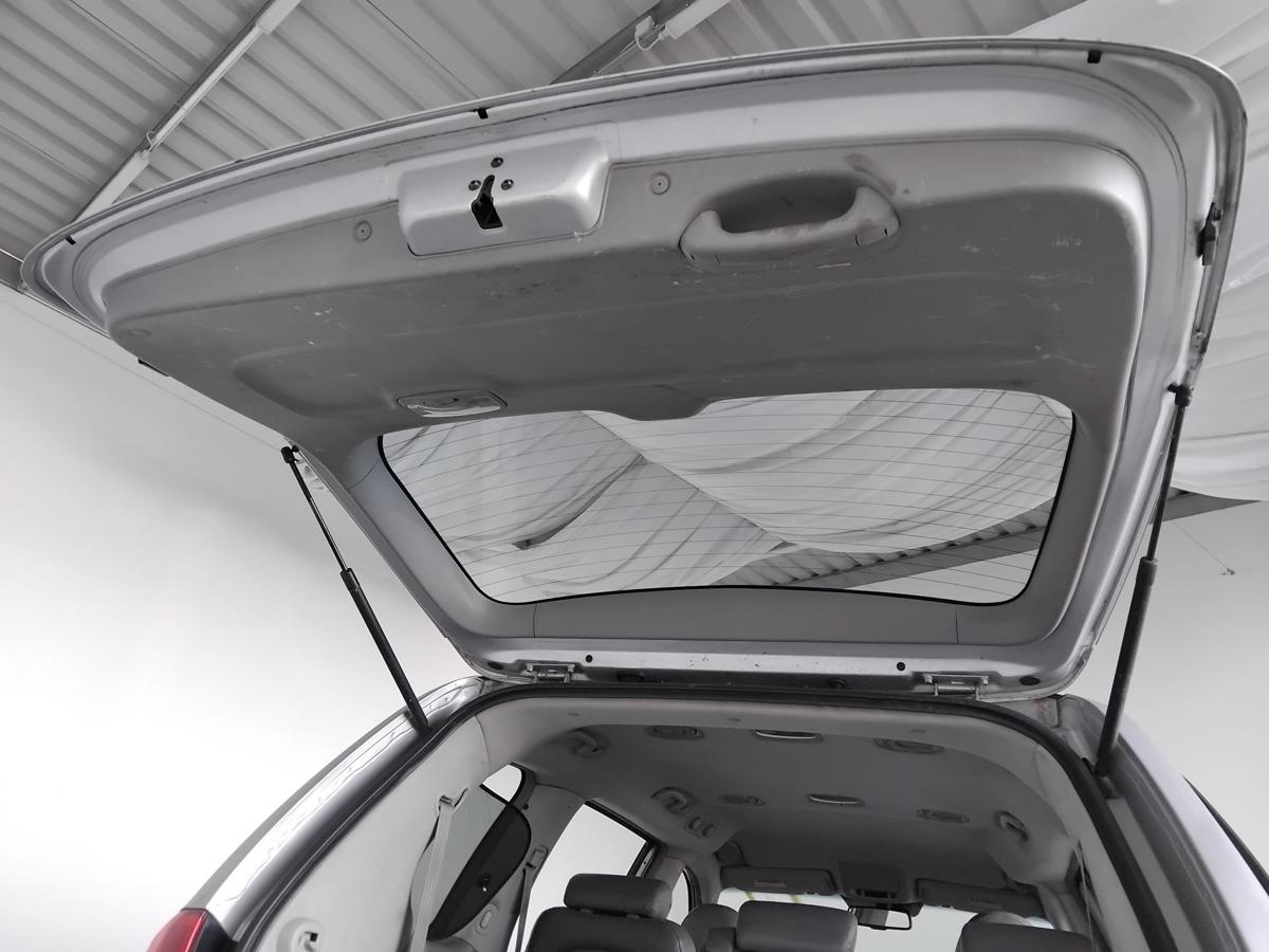 Kia Carnival III MB Heckklappe 6C Diamantsilber inkl. Heckscheibe BJ2007