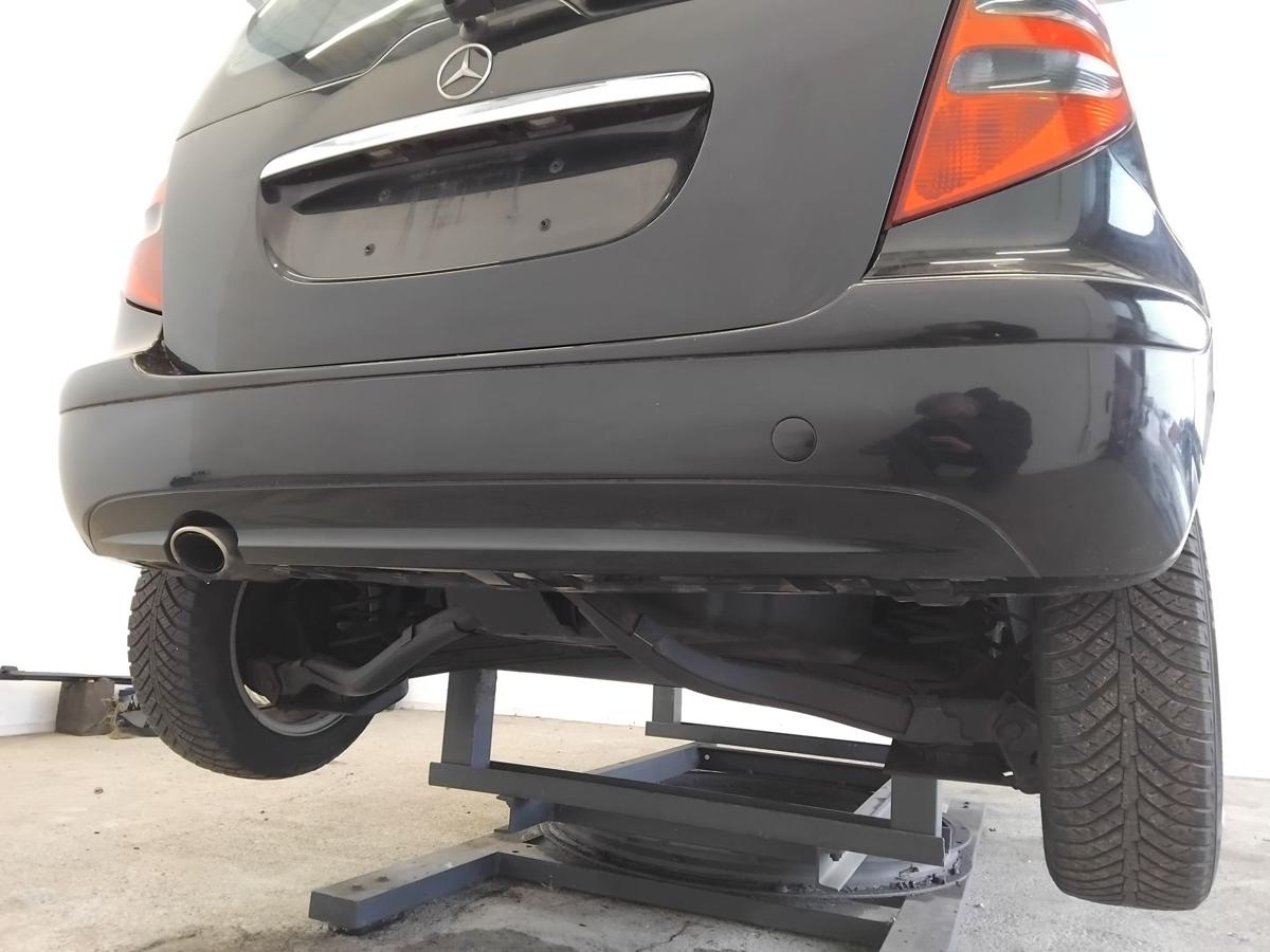 Mercedes A-Klasse W169 orig Sto&szlig;f&auml;nger Sto&szlig;stange hinten BJ2004 160 Tropenschwarzmetallic