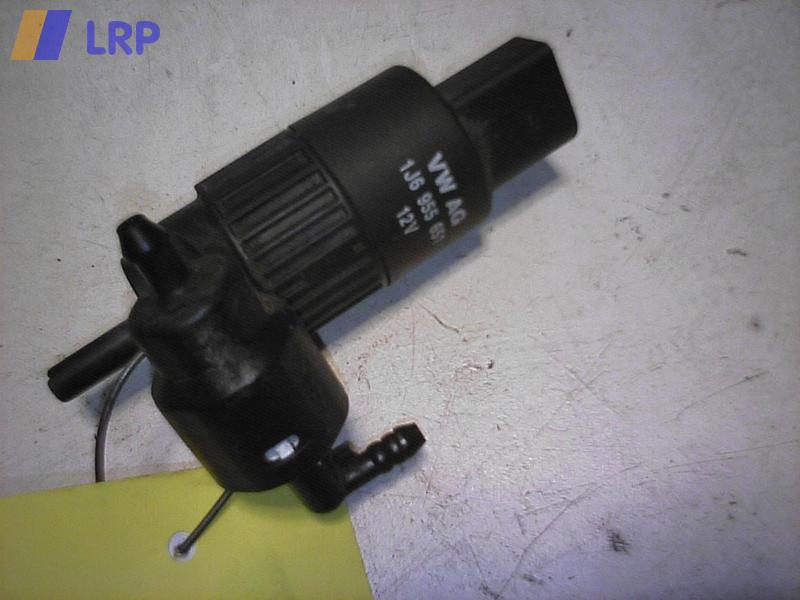 VW GOLF IV / SCHEIBENWASCHPUMPE; Pumpe Waschanlage; NR: 1J6955651