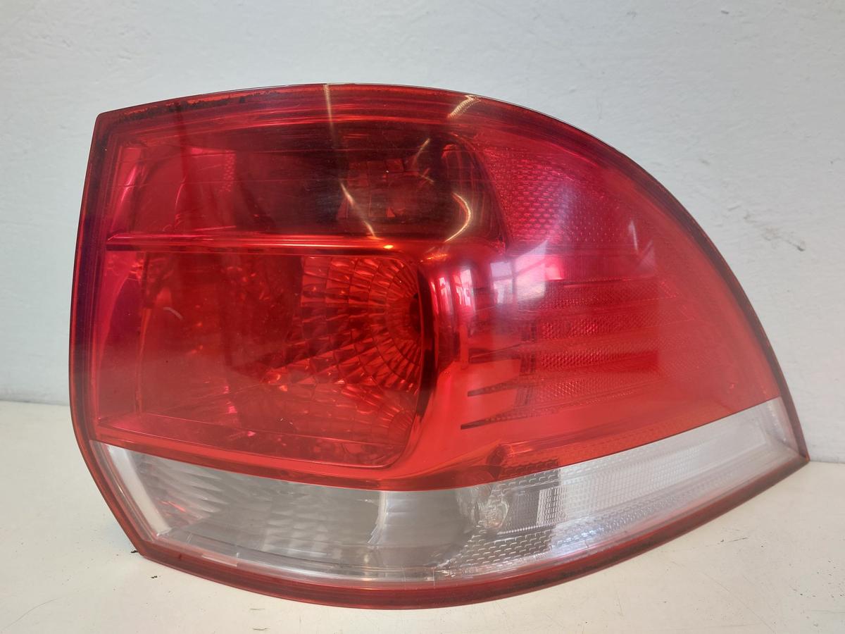 VW Golf 5 1KM Variant R&uuml;ckleuchte rechts R&uuml;cklicht Heckleuchte Kombi