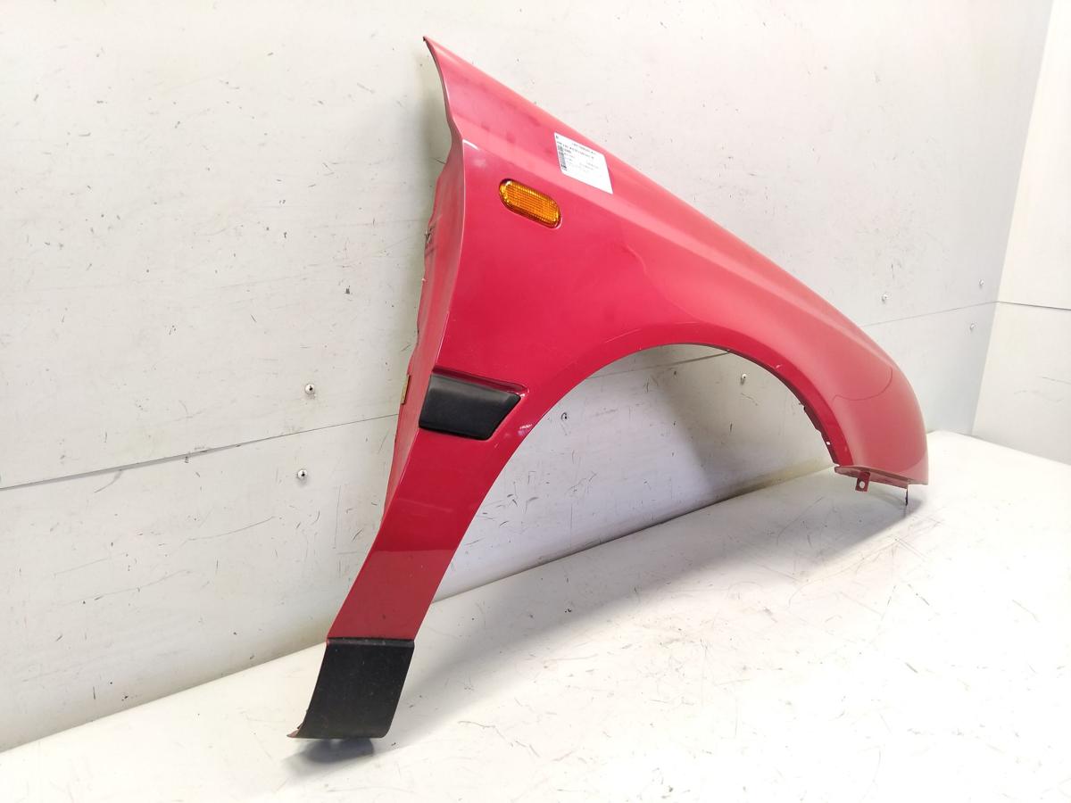 VW Vento Kotfl&uuml;gel vorn rechts ovaler Seitenblinker LY3D Tornadorot BJ1993