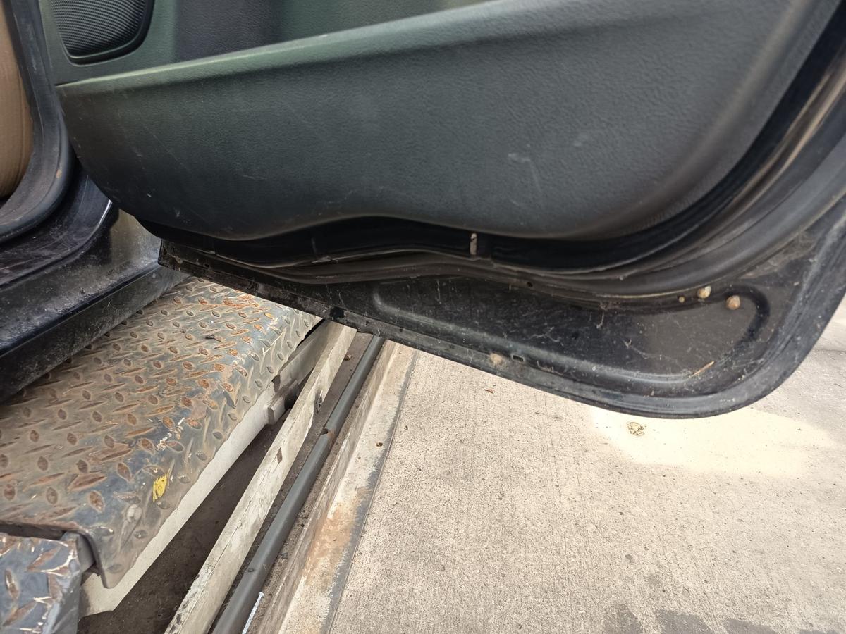Ford S-Max Mk1 original T&uuml;r hinten rechts Fond Pantherschwarz Bj 2006