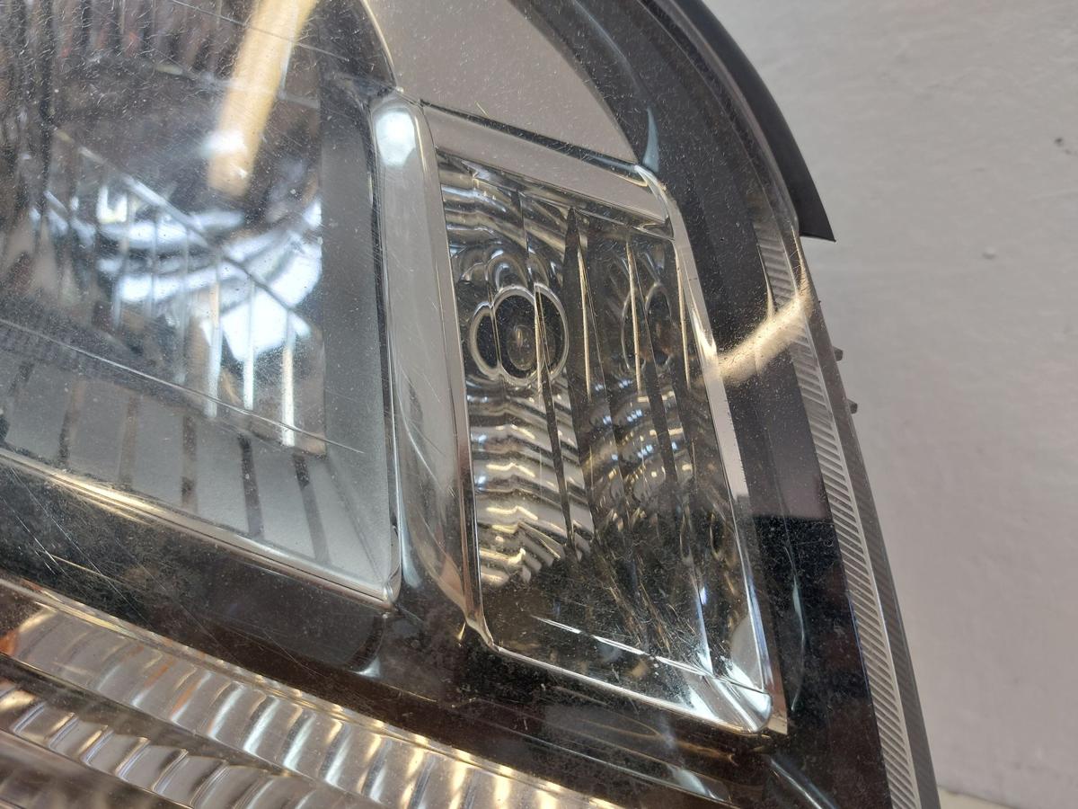 Chevrolet Orlando KL1Y Scheinwerfer rechts Hauptscheinwerfer Halogen Microrisse