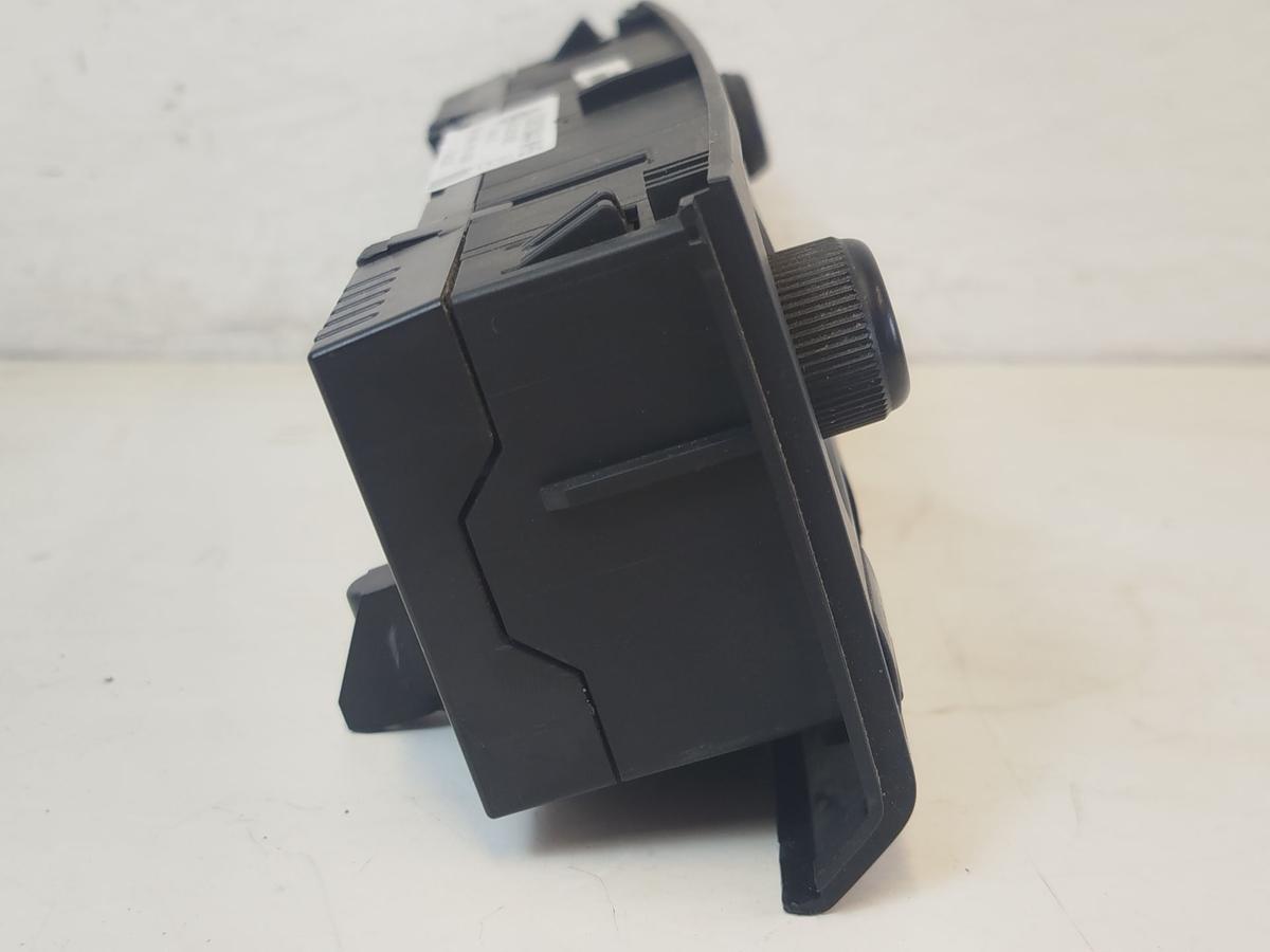 Skoda Fabia 5J Klimabedienteil Heizungsregulierung Klimaautomatik OEM