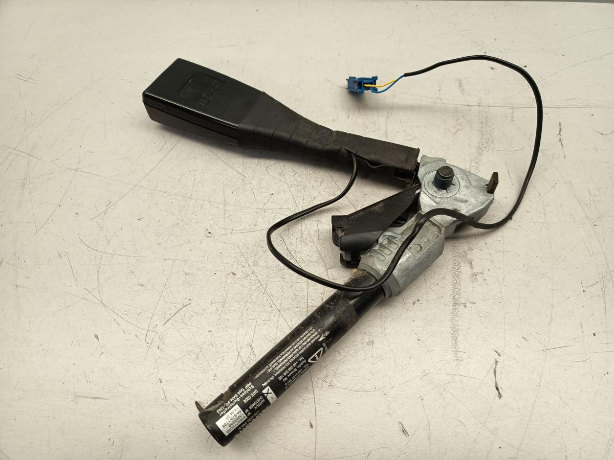 Opel Corsa D original Gurtschloss Straffer vorn links Fahrersitz Bj 2007