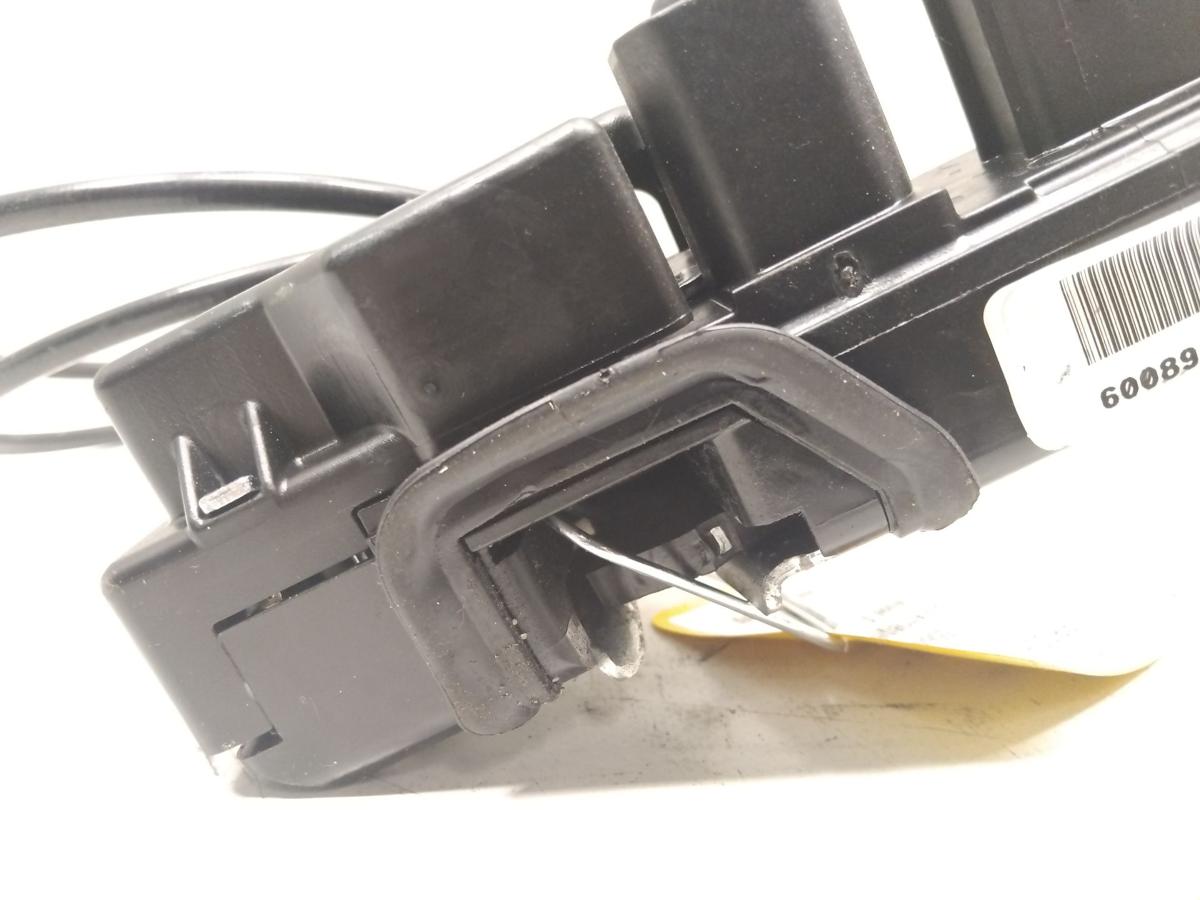 Tesla Model S original T&uuml;rschlo&szlig; hinten rechts mit ZV 600891400C BJ2014