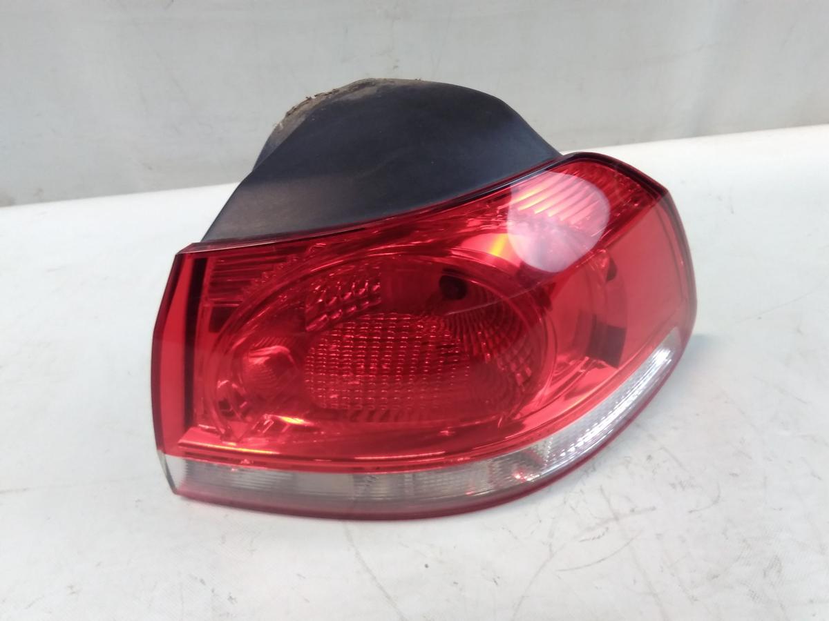 VW Golf 6 original Rückleuchte Heckleuchte rechts außen BJ2010 Fließheck