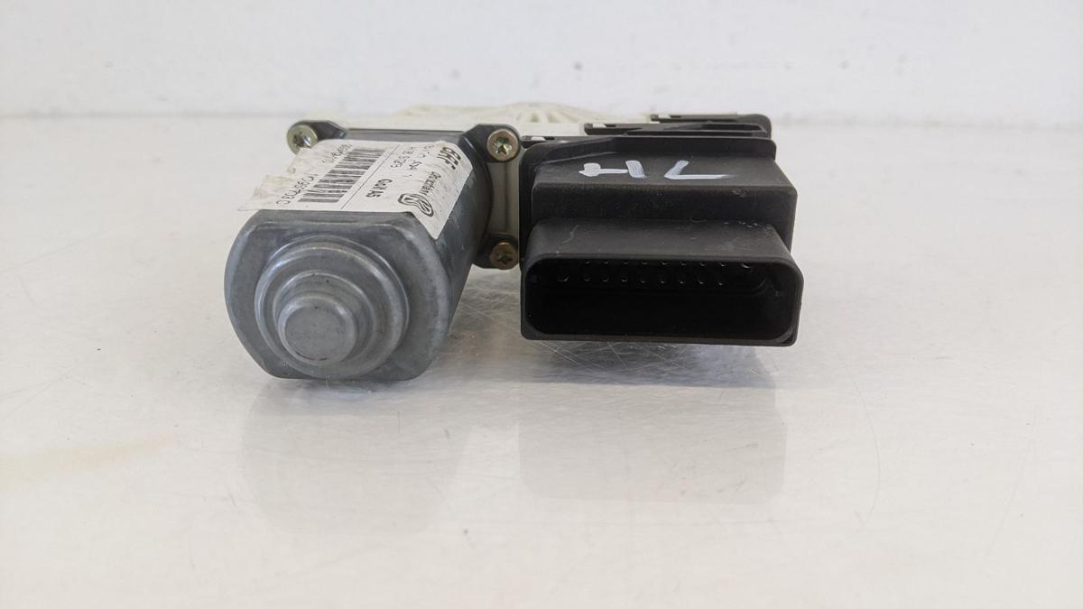 VW Golf 5 1K Fensterhebermotor hinten links Hebermotor