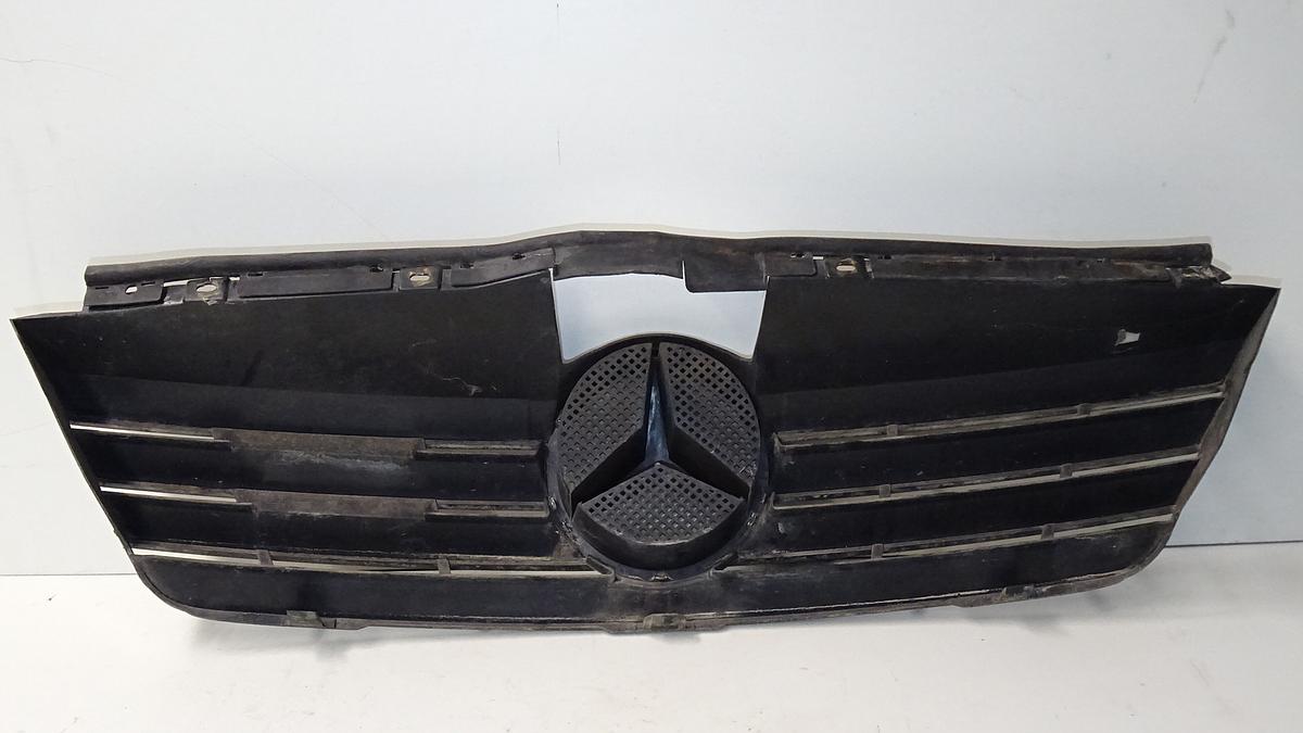 Mercedes Vaneo W414 Bj2003 Kühlergrill Frontgrill