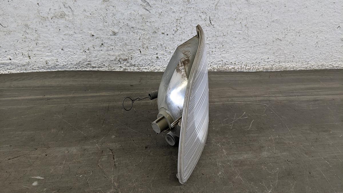 Mercedes Vito 638 Blinker Blinkleuchte vorn links weiss Valeo