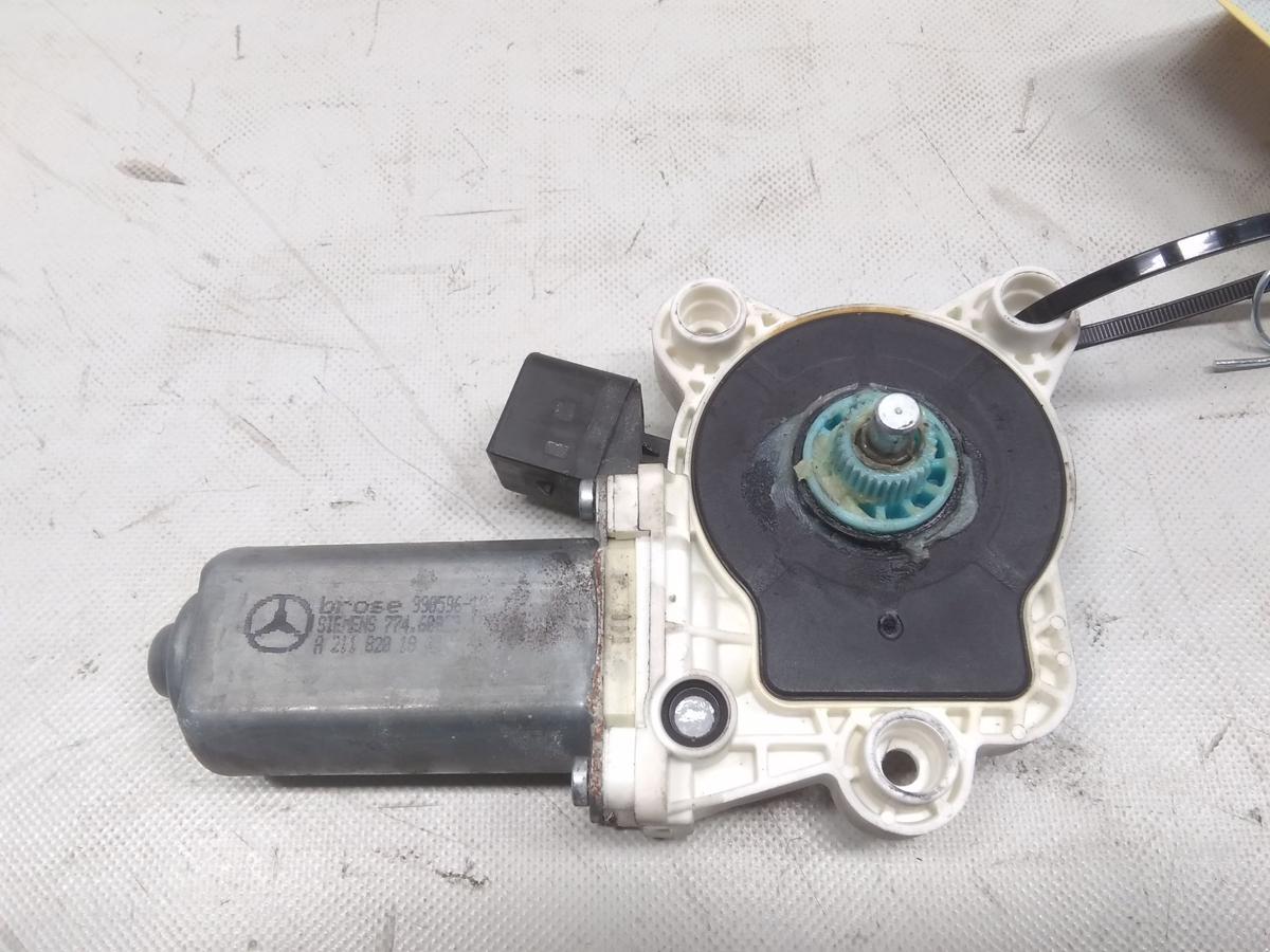 Mercedes C-Klasse 203 original Fensterhebermotor vorn links 2118281847 BJ2005