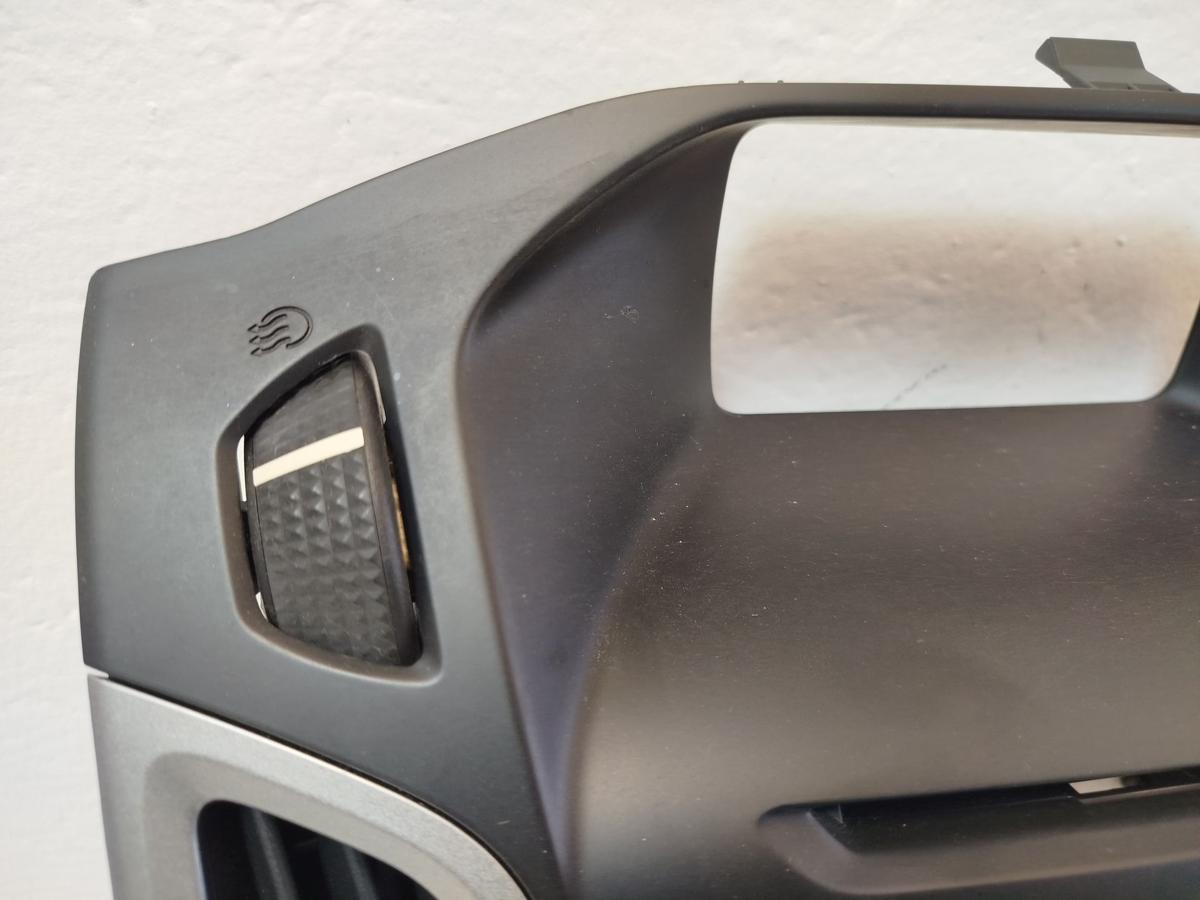 Ford Focus 3 DYB Luftdüsen Luftduschen vorn mitte links und rechts mit Blende