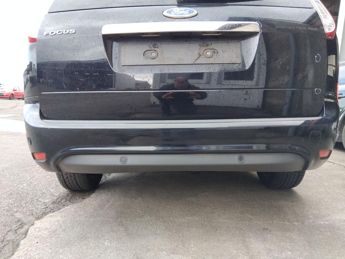 Ford Focus 2 DA3 Kombi Facelift orig Sto&szlig;stange Sto&szlig;f&auml;nger hinten mit PDC BJ2009