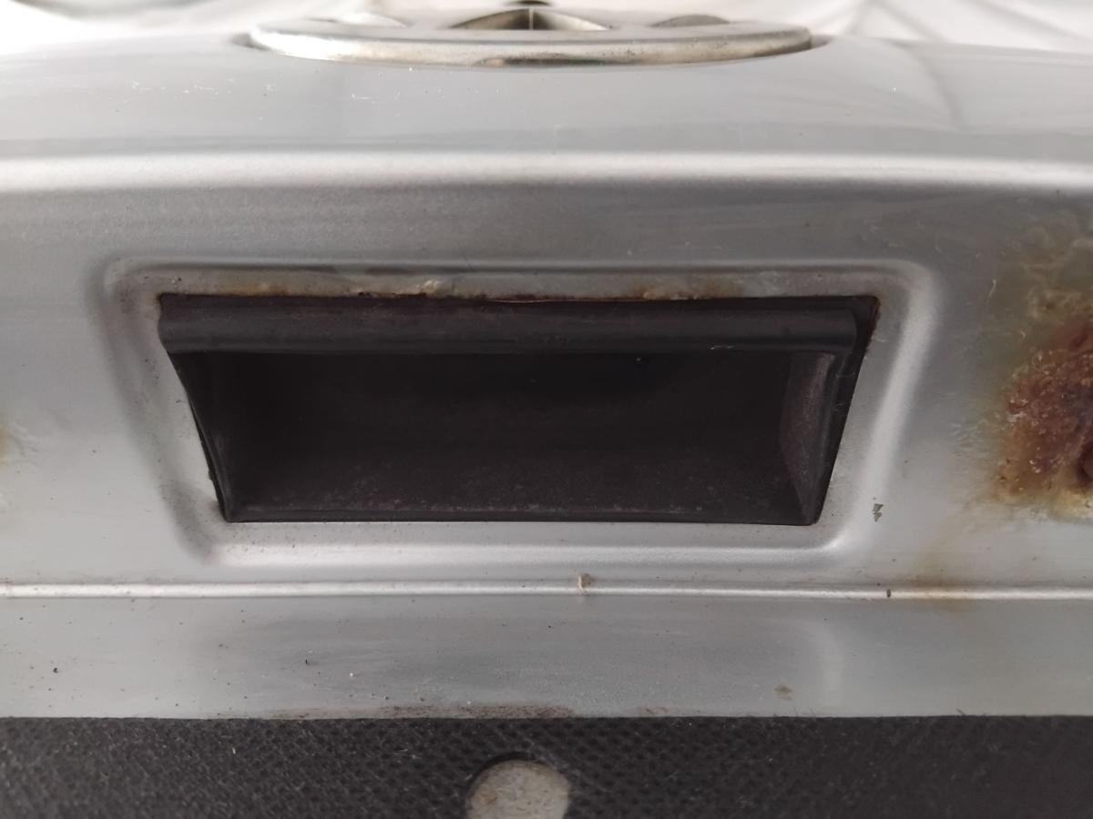 VW Golf Plus 5M Heckklappe reflexsilbermetallic LA7W mit Heckscheibe Rost BJ2005