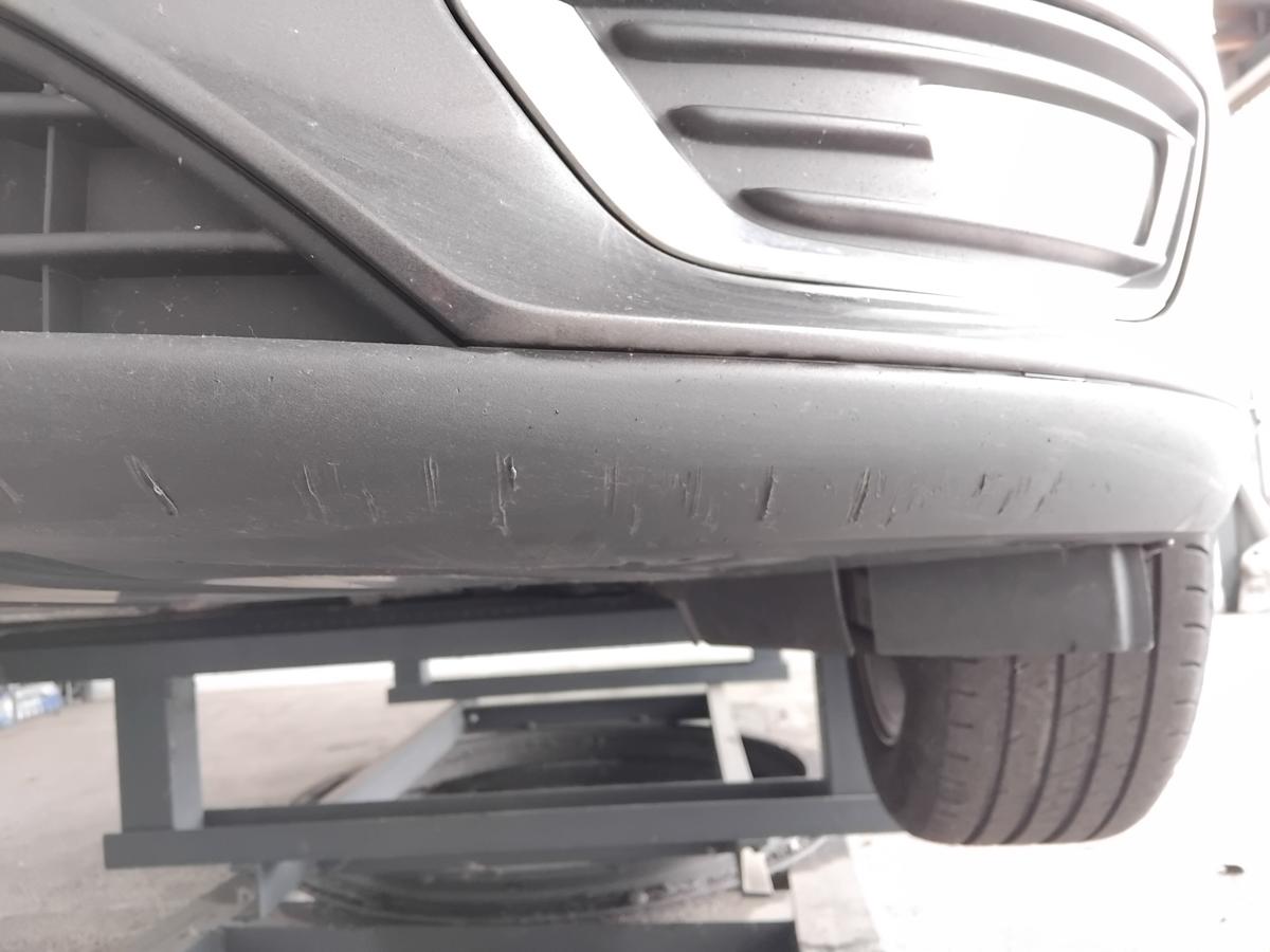 Ford Focus 3 Facelift orig Stossf&auml;nger Sto&szlig;stange vorn 6xPDC magneticgrau BJ2015