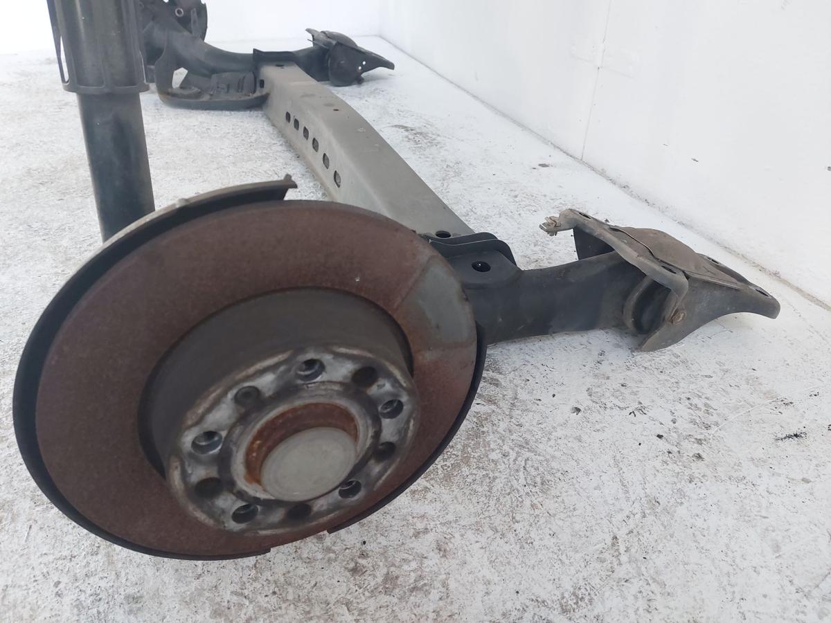 VW Golf Sportsvan AUV ab17 Hinterachse Achse hinten Achsk&ouml;rper Hinterachsk&ouml;rper