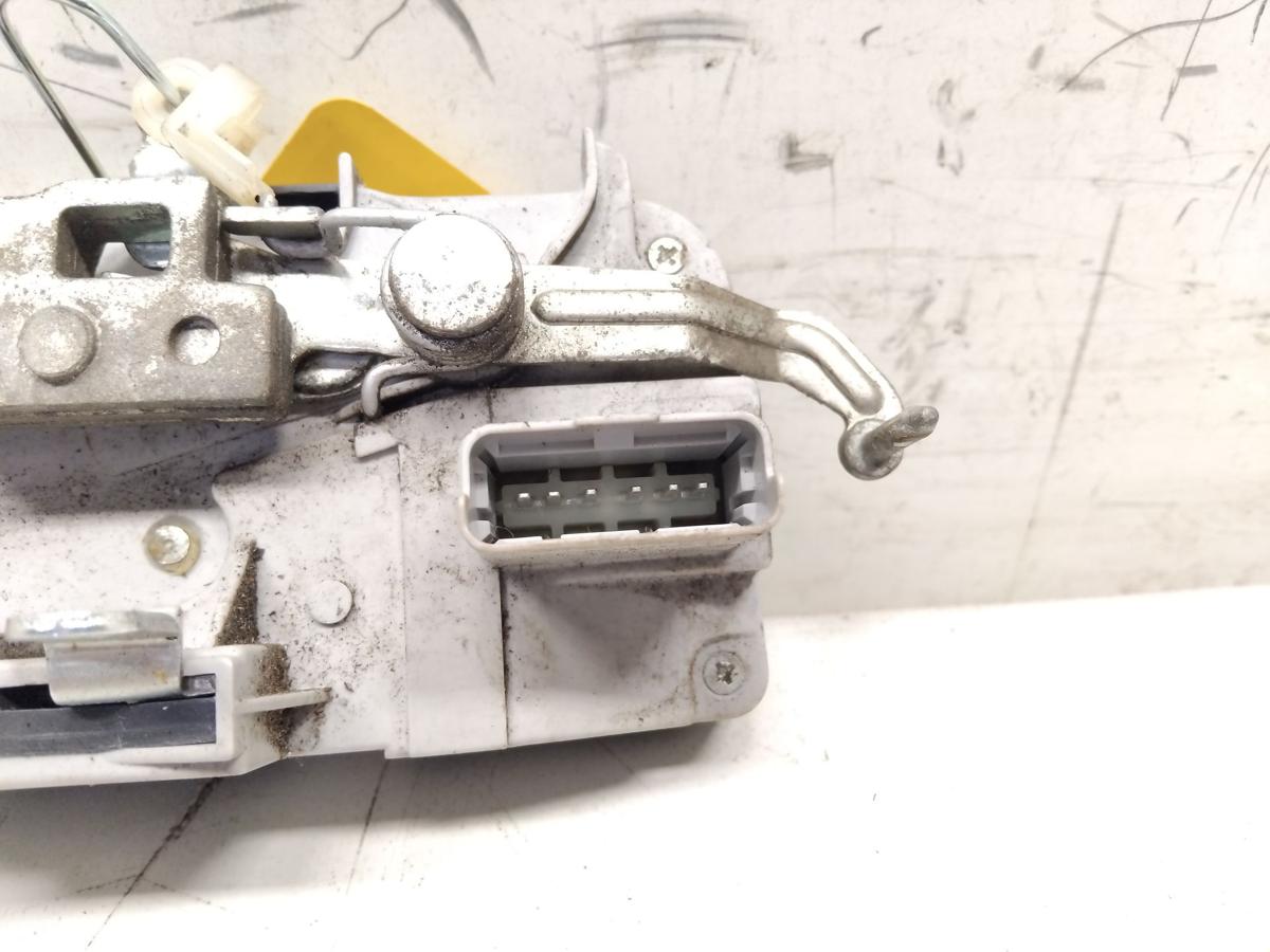 Peugeot 807 original T&uuml;rschlo&szlig; vorn rechts mit Zentralverriegelung Bj.2008