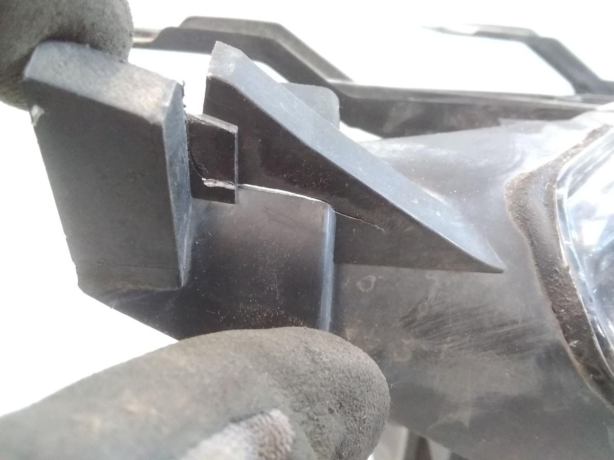 Ford Fusion JU Facelift orig Scheinwerfer rechts Hella Halogen mit LWR BJ2006