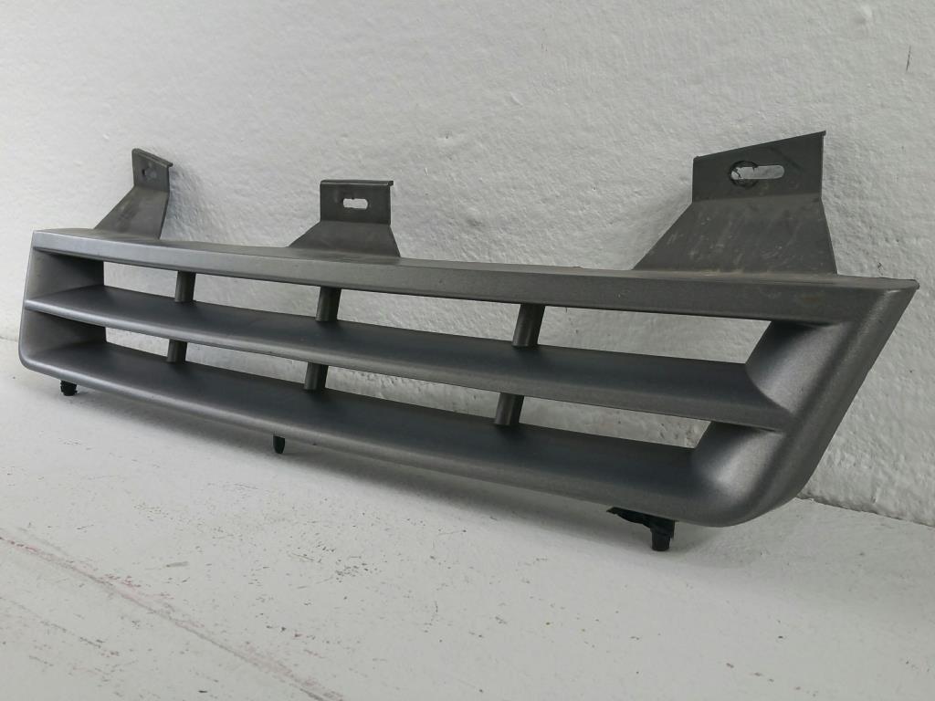 Opel Kadett E Bj.1991 original Kühlergrill Grill 90243244