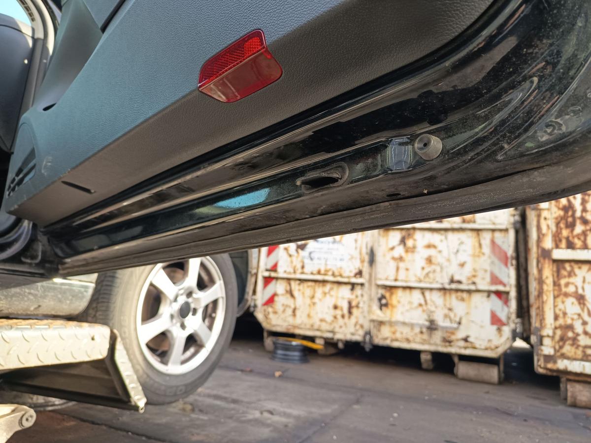 VW Golf VI 6 orig Tür rechts 3türer Beifahrertür L041 Schwarz Bj 2009