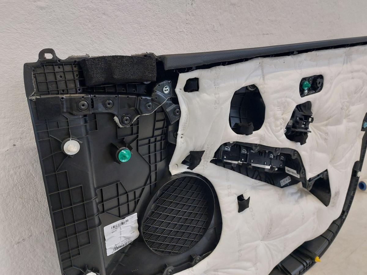 Hyundai i30 PD Mild Hybrid T&uuml;rverkleidung vorn links Innenverkleidung T&uuml;r