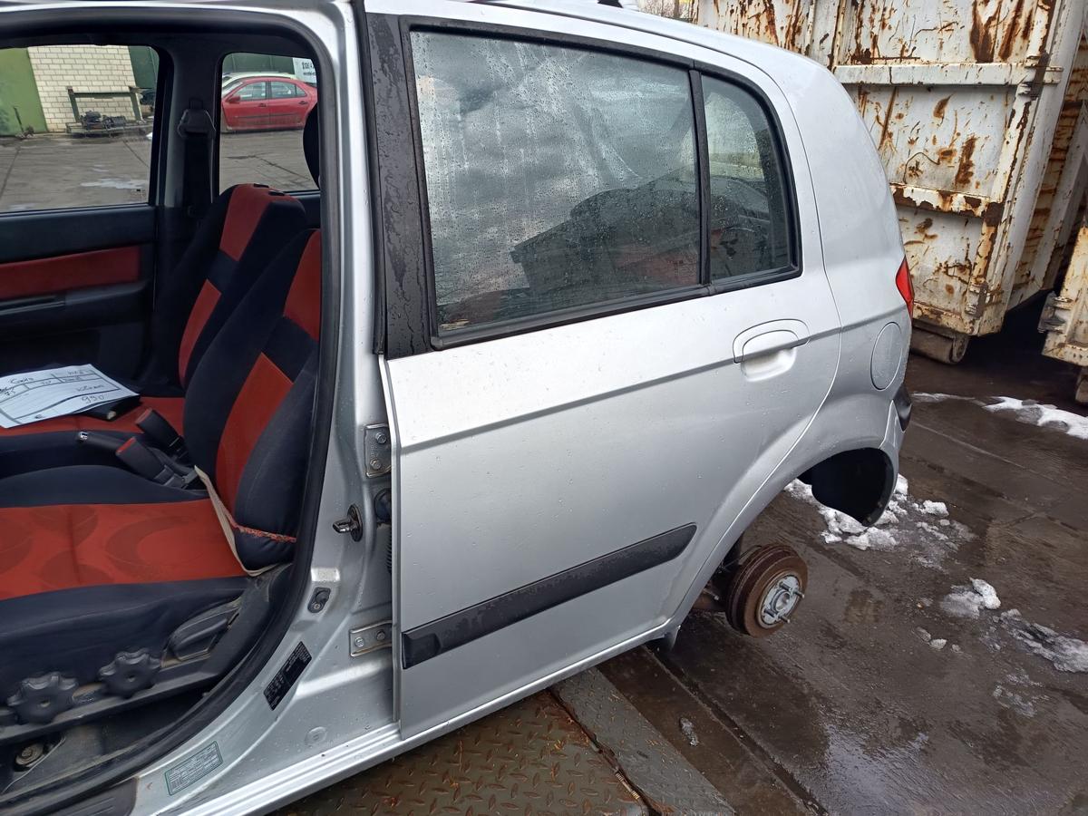 Hyundai Getz original T&uuml;r hinten links Fond 5S Space silver Bj 2005