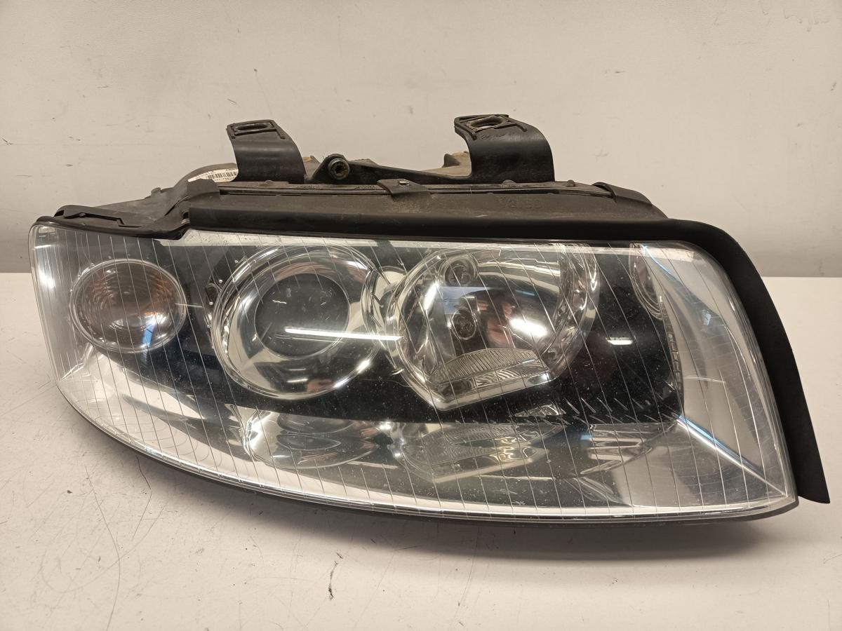 Audi A4 B6 original Scheinwerfer rechts vor Facelift Baujahr 2002