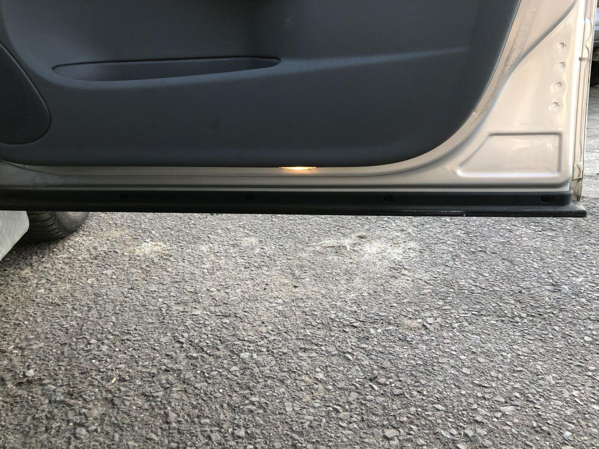 Saab 9-3 Typ YS3F T&uuml;r vorne rechts Beifahrert&uuml;r Autot&uuml;r silber