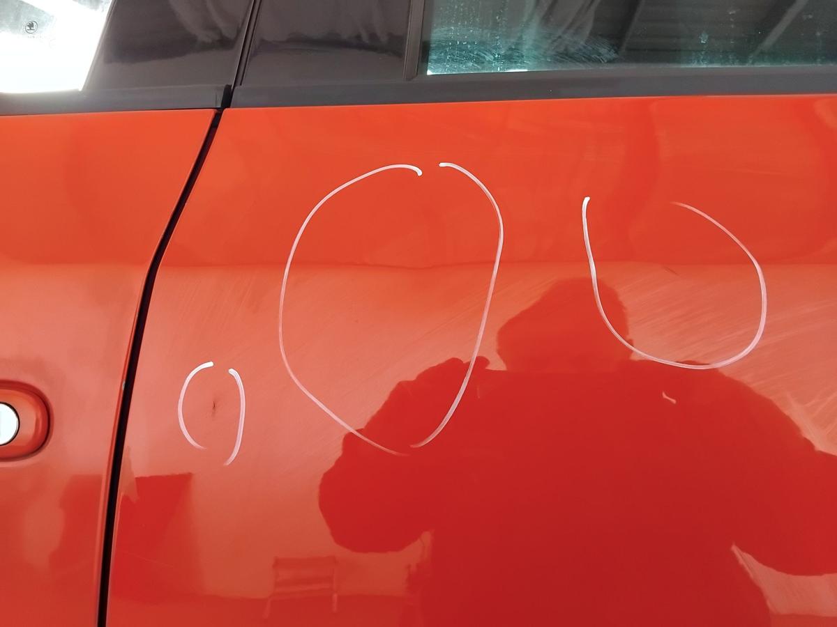 Skoda Fabia 2 5J Tür hinten links corridarot 8151 5türig Fließheck Mängel BJ2009 Skoda Fabia 2 5J Tür hinten links corridarot 8151 5türig Fließheck Mängel BJ2009