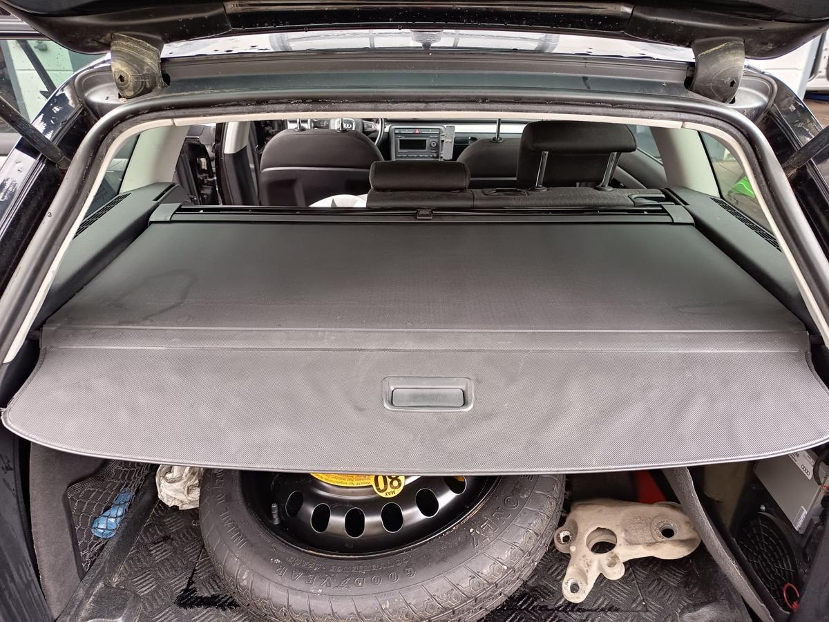 Audi A4 8E B7 Avant original Laderaumrollo mit Netz schwarz Bj 2007