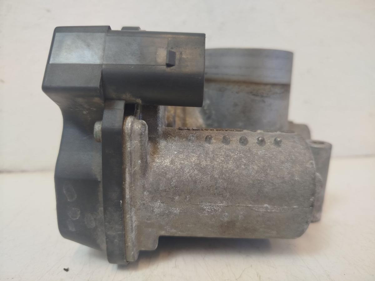 Seat Ibiza 6L Drosselklappe Drosselklappenstutzen 1.4 55kw OEM