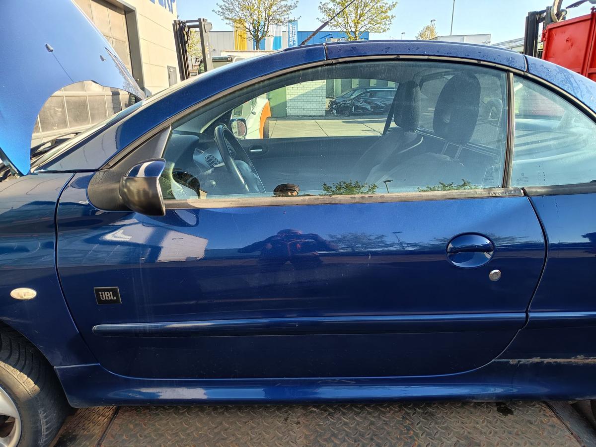 Peugeot 206CC original T&uuml;r links Fahrer KPL Montebello Bj2006