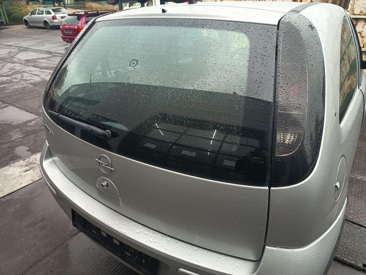 Opel Corsa C Bj 2005 original Heckklappe Deckel hinten Z157 Starsilber Facelift