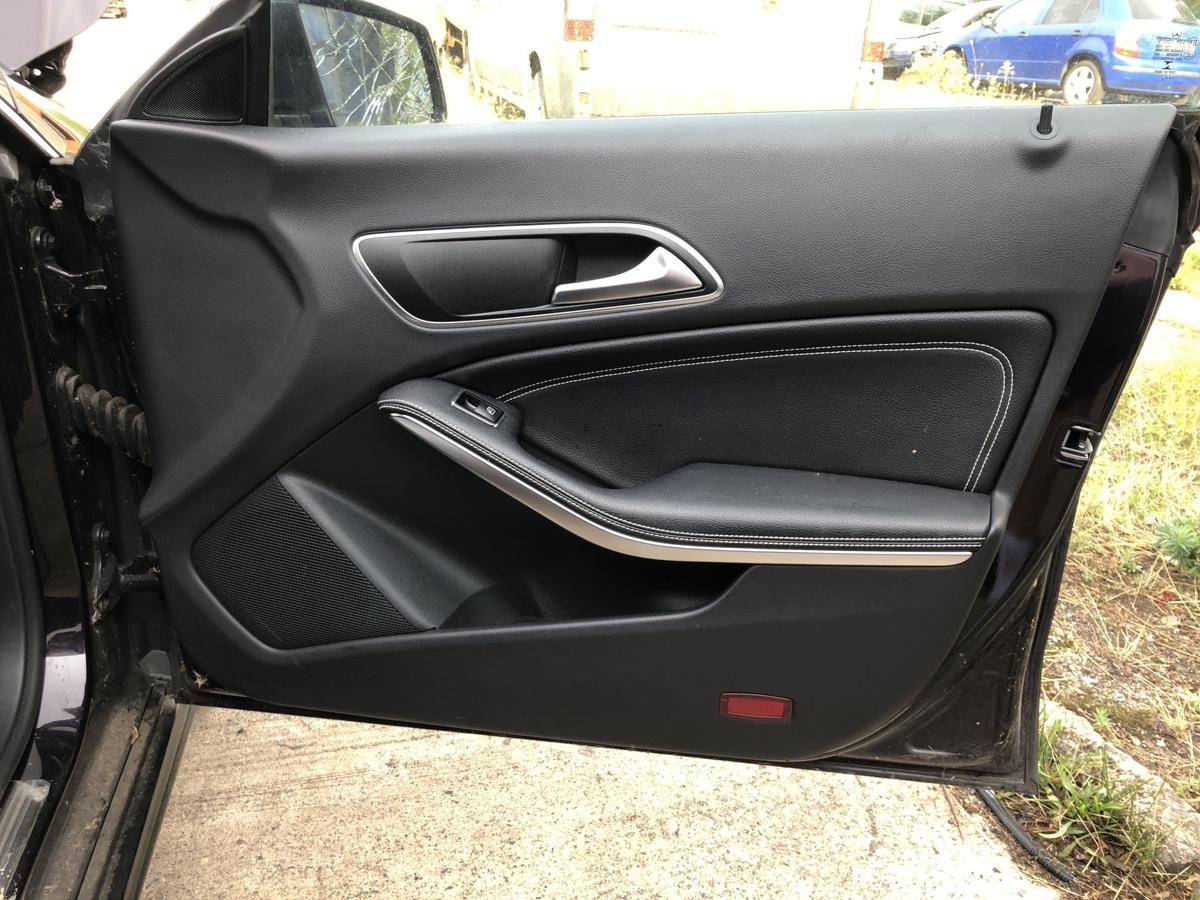 Mercedes CLA C117 bis 16 T&uuml;rverkleidung vorn rechts BeifahrerT&uuml;rpappe Artico