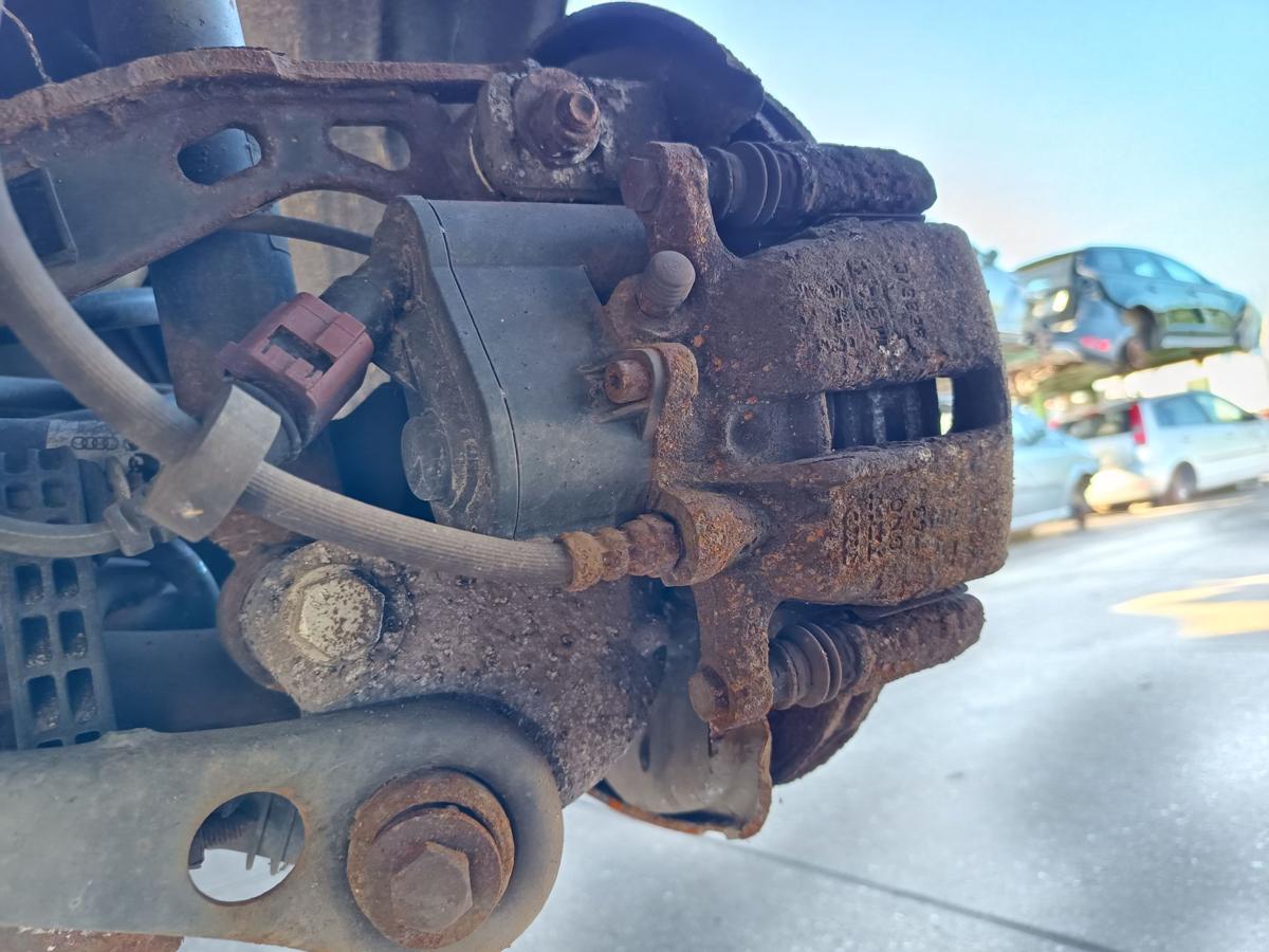 Audi A6 4F Quattro S-Line orig Bremssattel hinten rechts mit Motor 3,0L Bj 2010