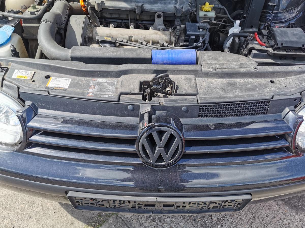 VW Golf IV 1J Grill Kühlergrill Frontgrill mit Logo LC9Z Black Magic Perl
