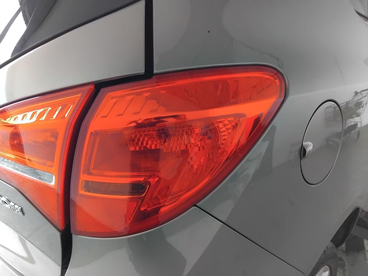 Opel Meriva B original Rückleuchte Heckleuchte rechts außen BJ2012