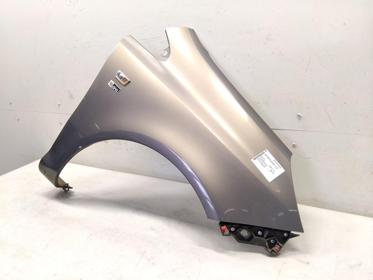 Opel Corsa D original Kotflügel vorn rechts GJM Muskatgrau Metallic BJ2012