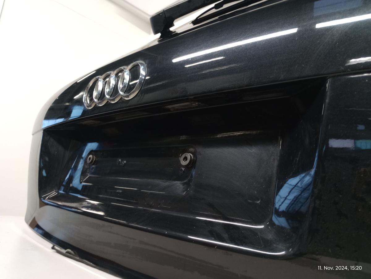 Audi A3 8P orig Heckklappe mit Scheibe 3trg Kofferraum LZ9Y Schwarz Bj 2011