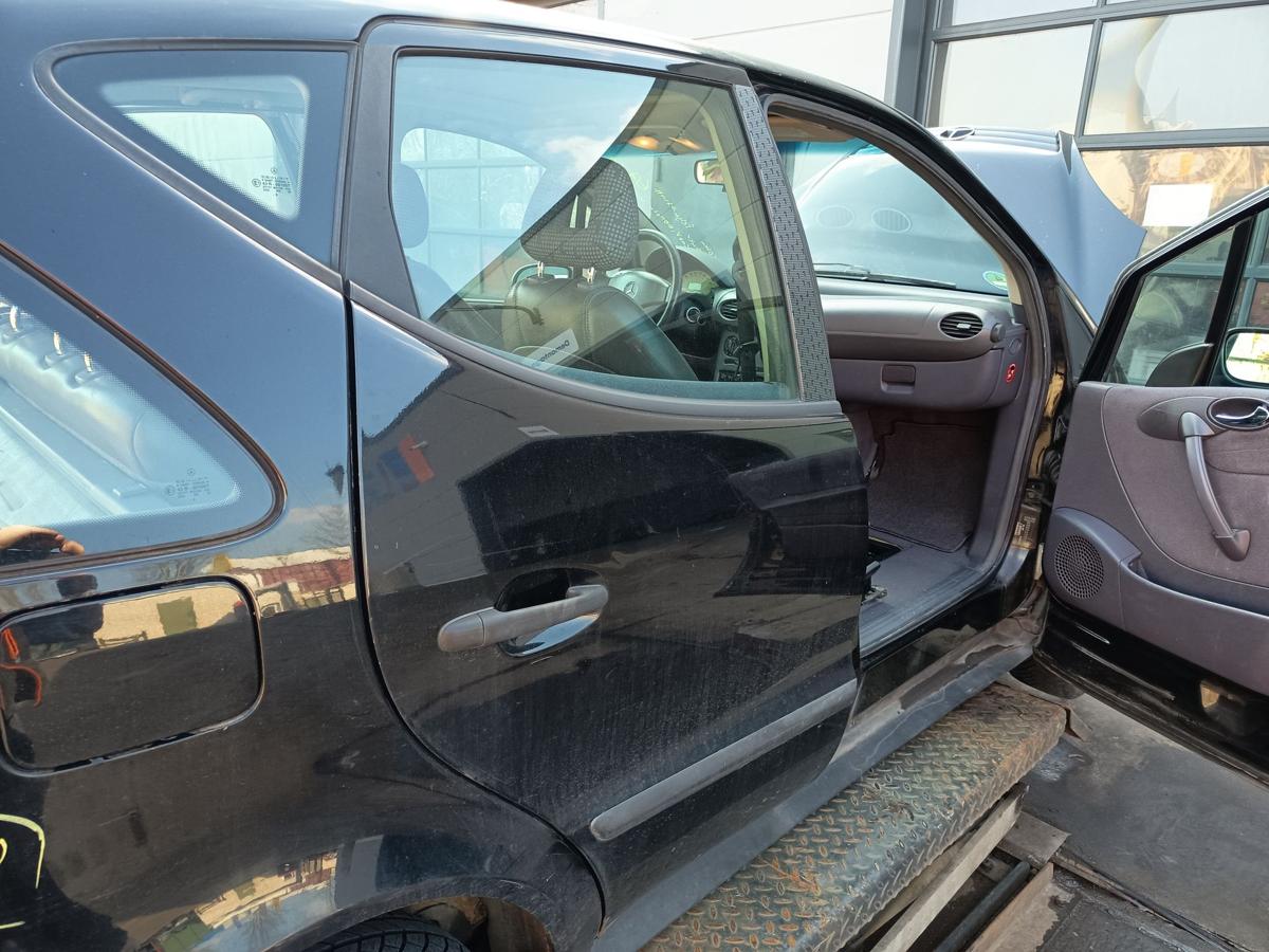 Mercedes A-Kl. W168 original T&uuml;r hinten rechts Fond 696 Nachtschwarz Bj 1999