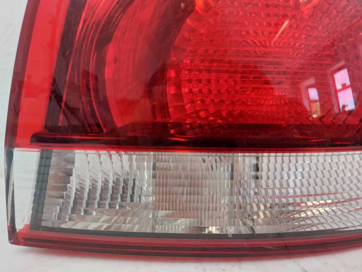 VW Golf 6 VI GTI Rückleuchte rechts Rücklicht Ecke außen Kirschrot Heckleuchte