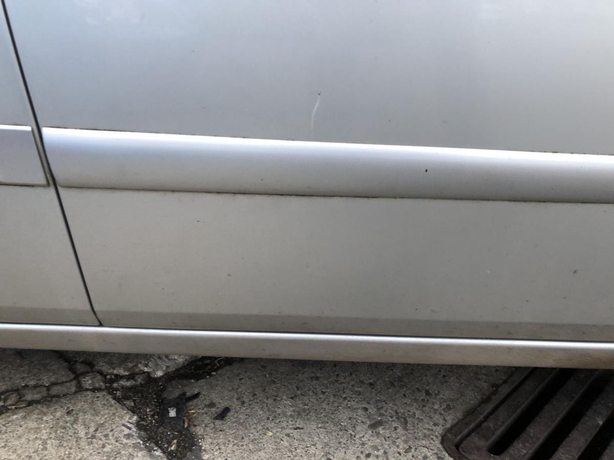 Ford Fiesta JD3 JH1 ab05 T&uuml;r vorne rechts 5t&uuml;rer Beifahrert&uuml;r Rohbau Polarsilber