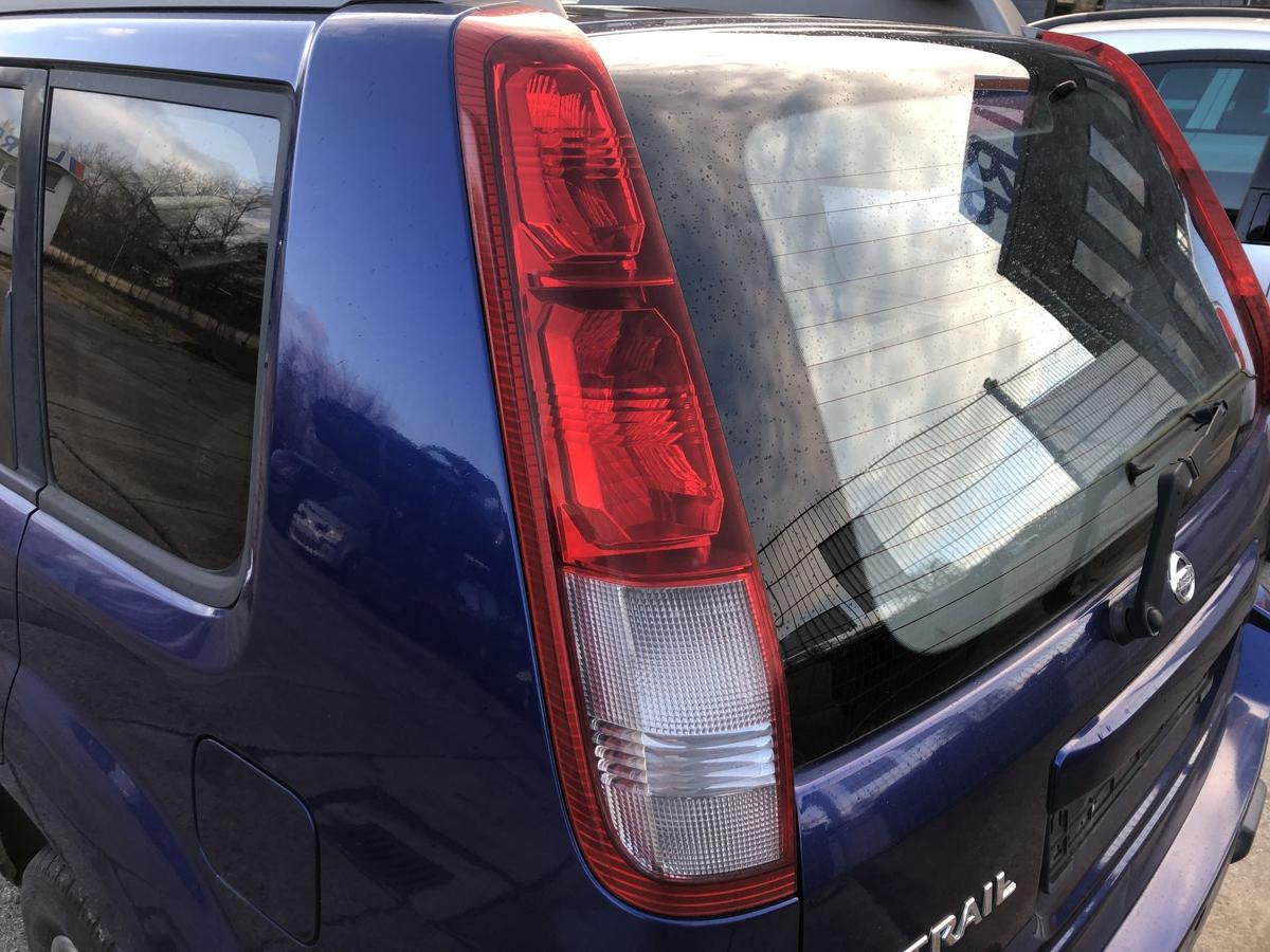 Nissan X-Trail T30 Rückleuchte Rücklicht Schlusslicht links Originalteil