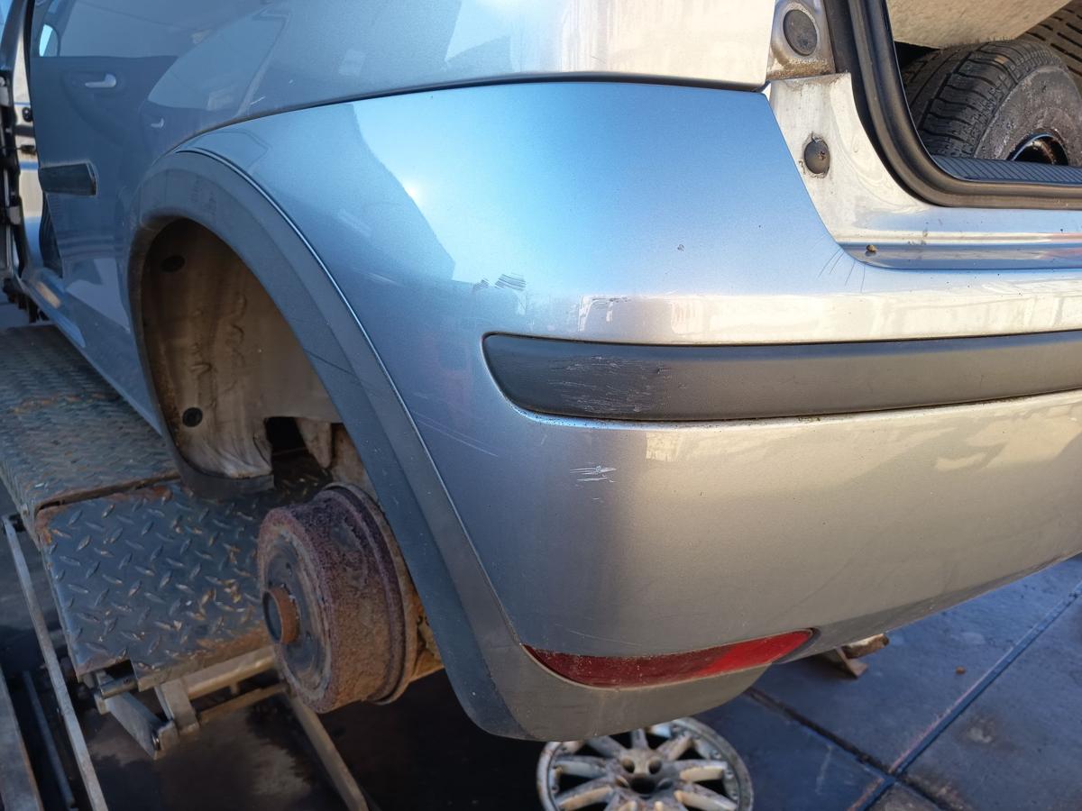 Opel Corsa C original Sto&szlig;stange F&auml;nger hinten Heck Z163 Lichtsilber Bj 2004