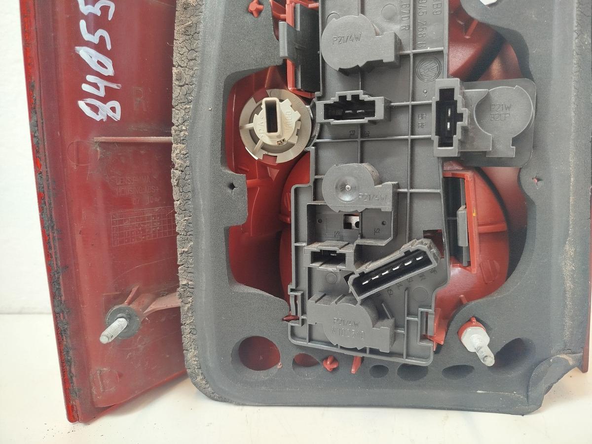 VW Passat 3BG Variant R&uuml;ckleuchte rechts R&uuml;cklicht Heckleuchte Zubeh&ouml;rteil DEPO