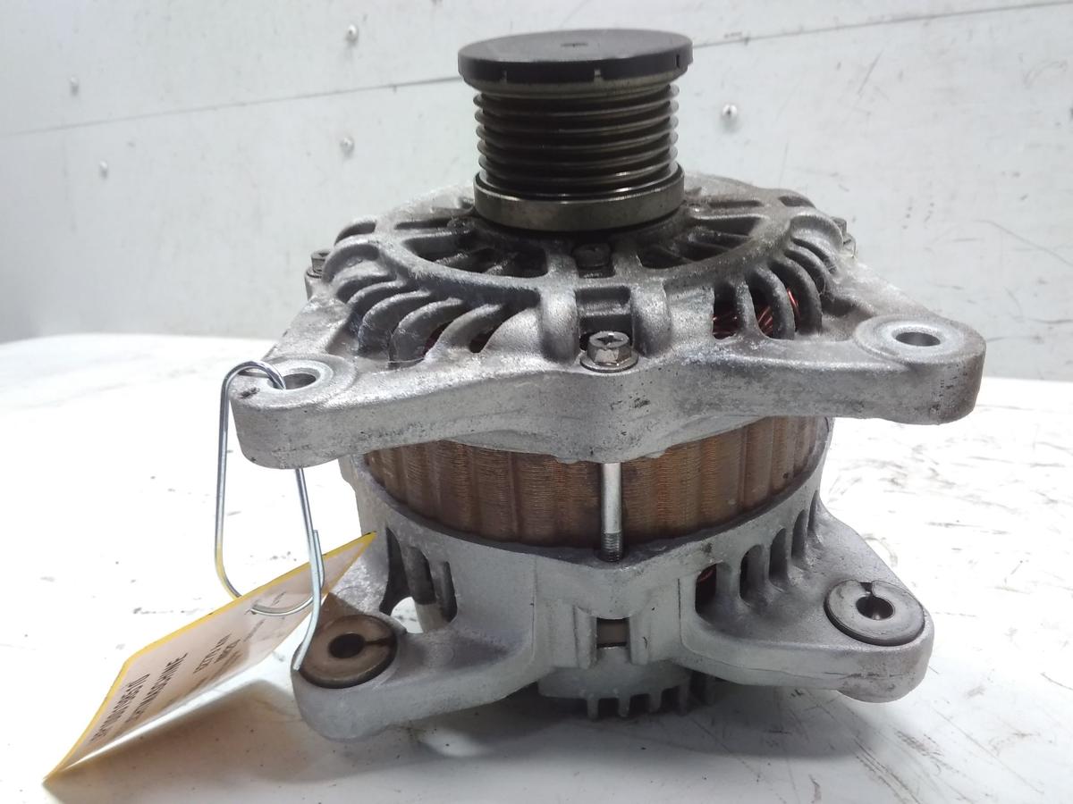 Nissan Qashqai J10 original Lichtmaschine Generator 2.0 104kw MR20 Bj.2011